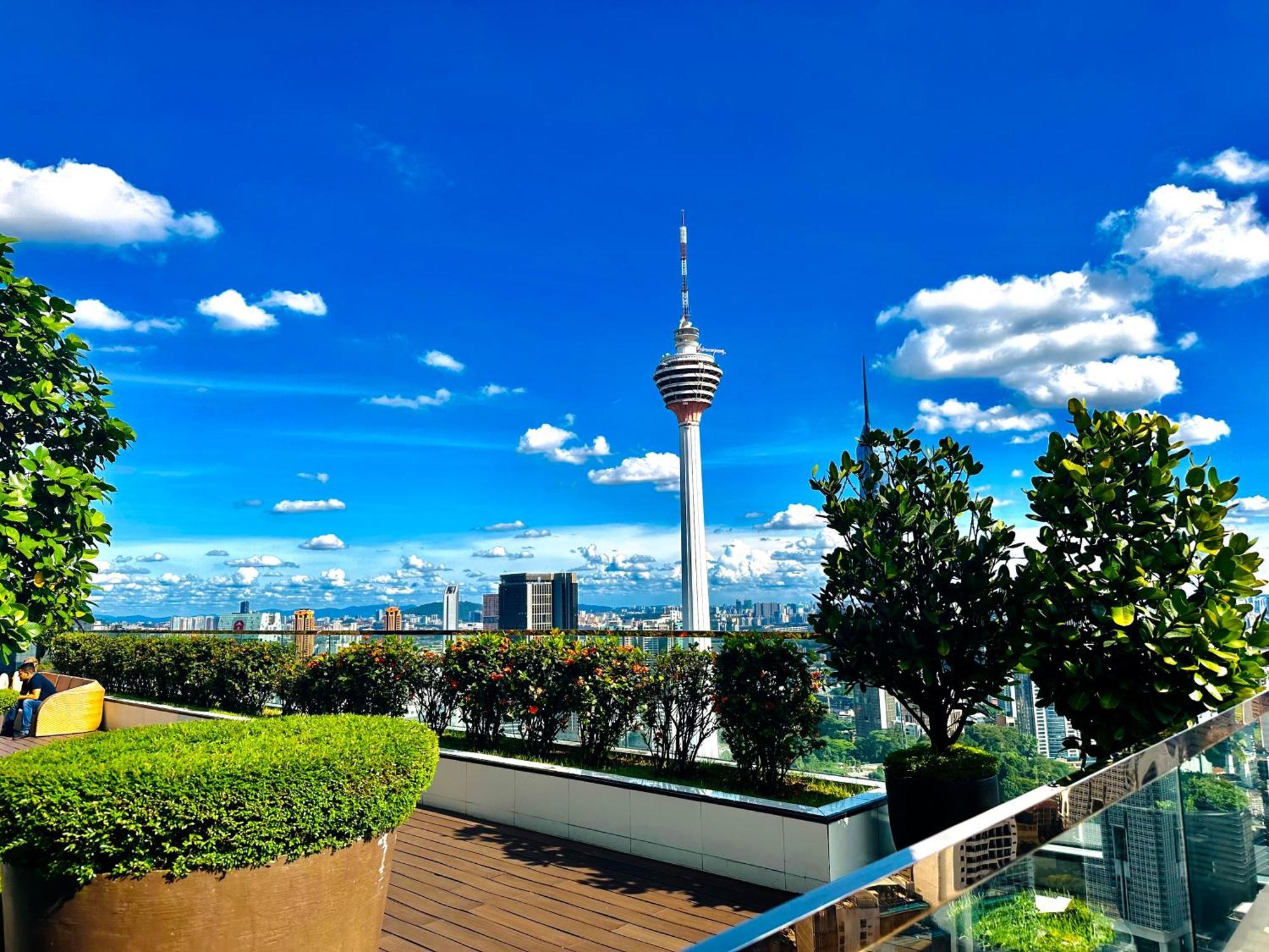 The Platinum Kuala Lumpur By Crown Suites Exteriör bild