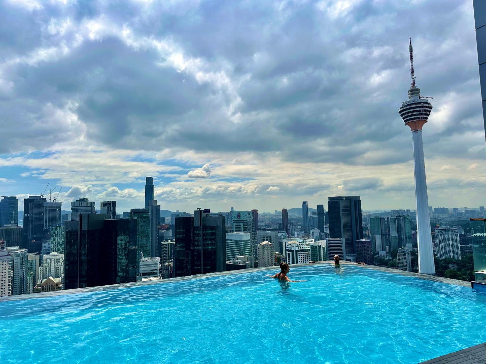 The Platinum Kuala Lumpur By Crown Suites Exteriör bild